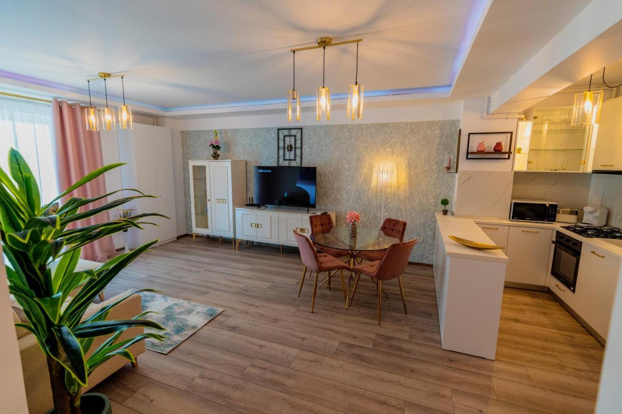 Sya Bell View Mamaia Exterior foto